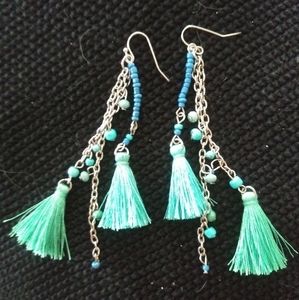 🌈 FREE Boho Tassel Earrings